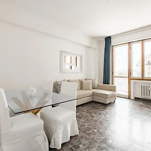 Apartamento San Jacopino Roomy Flat With Balconies, Florencia